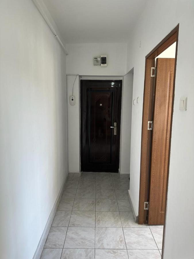 קריובה Velovan Apartment מראה חיצוני תמונה