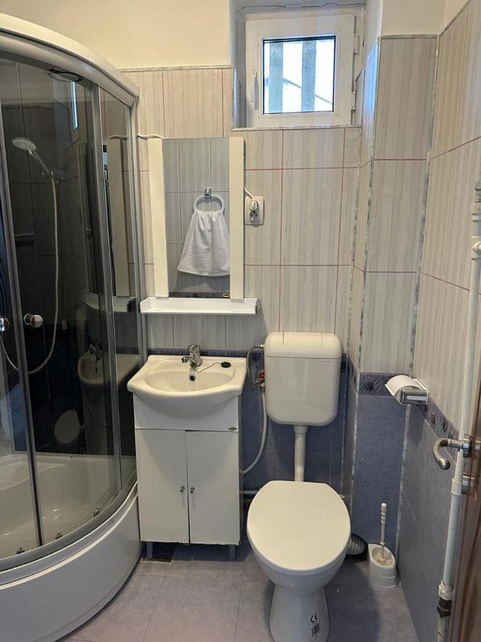 קריובה Velovan Apartment מראה חיצוני תמונה